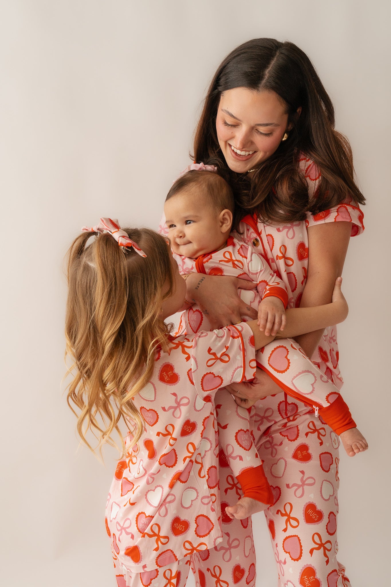 Bow's & Heart's Valentine | Adult Women's Bamboo