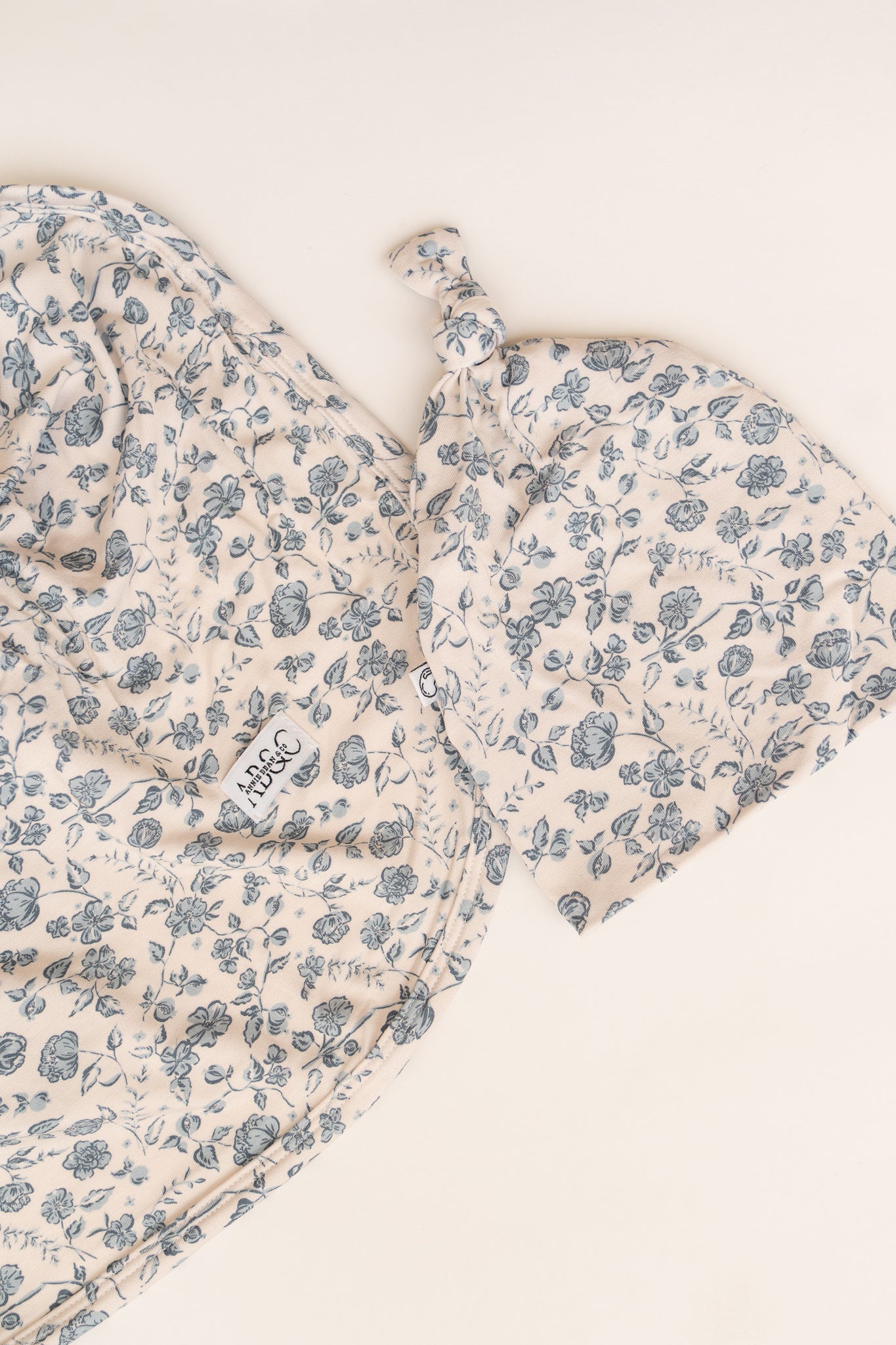 Vintage Floral Swaddle\Beanie Set