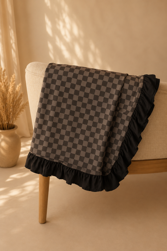 Checkered | Bamboo Ruffle Blanket